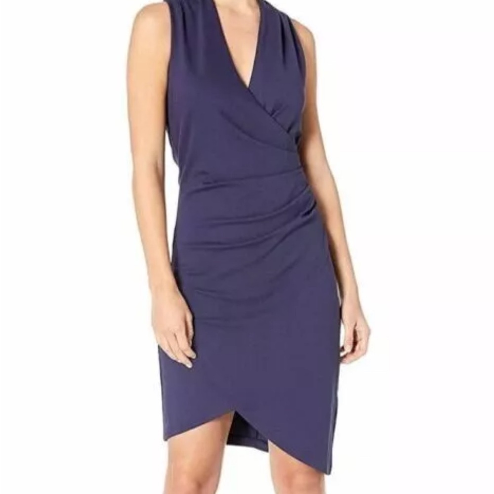 Nicole Miller Collection faux wrap dress - very flattering fit - size M Navy